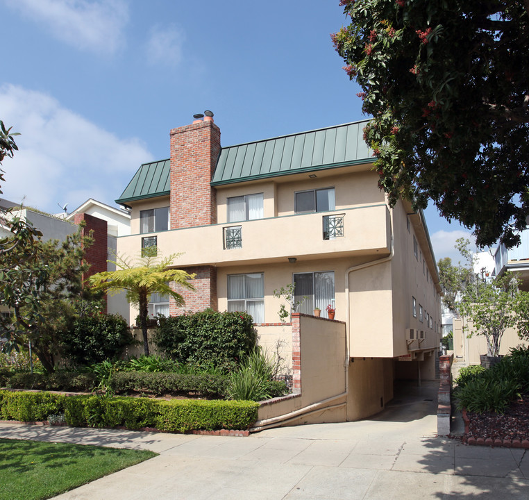 11907 Gorham Ave in Los Angeles, CA - Foto de edificio