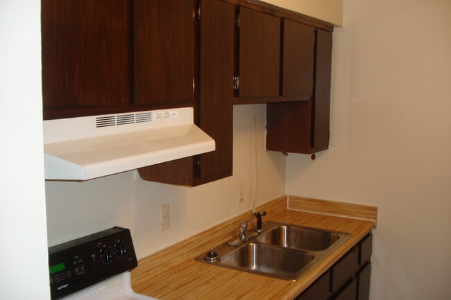 181 Casemer Rd in Lake Orion, MI - Building Photo - Building Photo