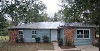 5826 Eunice Ct in Tallahassee, FL - Building Photo