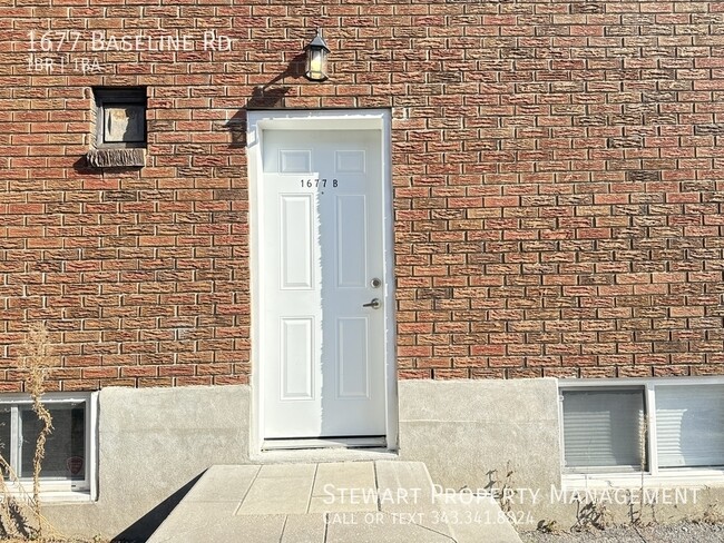 1677 Baseline Rd in Ottawa, ON - Building Photo - Building Photo