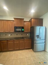 7105 Golden Oak Ln in Killeen, TX - Building Photo - Building Photo