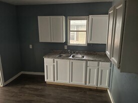 3607 Reese Dr in Dallas, TX - Building Photo