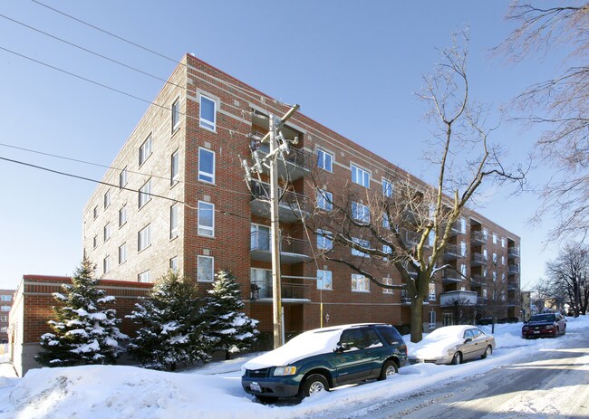 476 Alles St in Des Plaines, IL - Building Photo - Building Photo