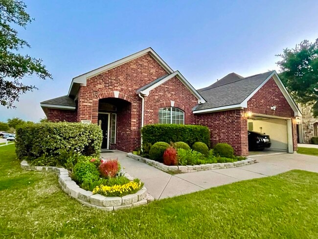 property at 2707 Columbus
