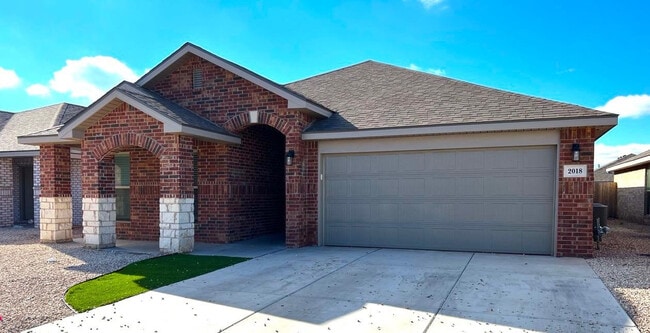 2018 Kenwood Ave in Lubbock, TX - Building Photo - Building Photo