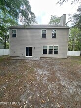18 Oleander Dr in Ladys Island, SC - Building Photo - Building Photo