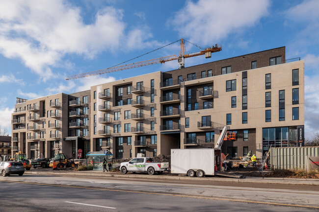 SOLAIA2 in Dollard-des-Ormeaux, QC - Building Photo - Building Photo