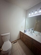 3688 S Ridgecrest Ave in Springfield, MO - Building Photo - Building Photo