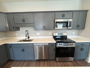 508 Jonathan Wade Cir in Clarksville, TN - Building Photo - Building Photo