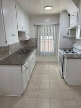 622 Myrtle Ave in Inglewood, CA - Building Photo - Building Photo