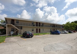 Pompano Terrace I & II in Pompano Beach, FL - Building Photo