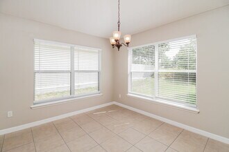 25130 Ironwedge Dr in Sorrento, FL - Building Photo - Building Photo