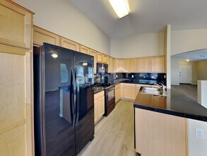 2057 S 155th Dr in Goodyear, AZ - Building Photo - Building Photo