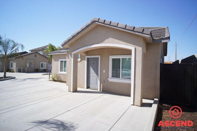 8300 Grandy St-Unit -8300 Grandy St -A in Bakersfield, CA - Building Photo - Building Photo