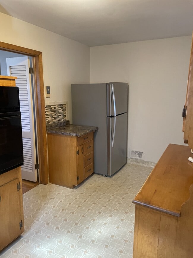 6231 France Ave S in Edina, MN - Foto de edificio - Building Photo