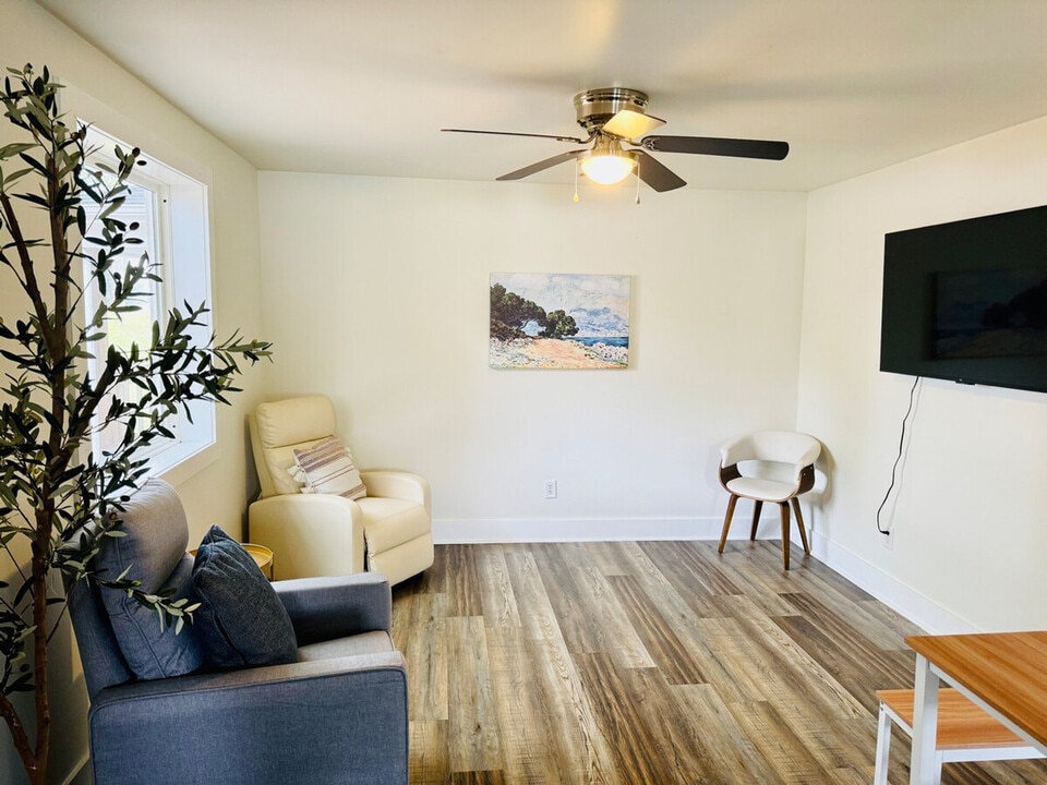 104 Smythe St in Greenville, SC - Building Photo