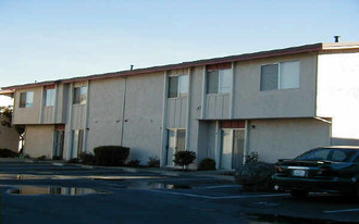 AUTUMN OAKS APARTMENTS