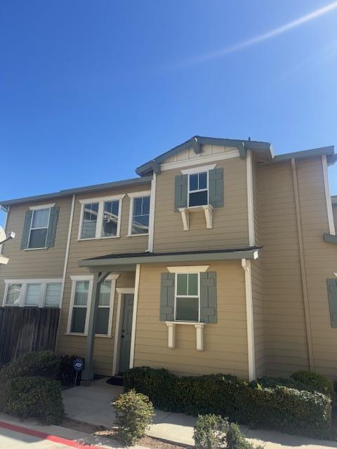 property at 624 Gabilan Dr