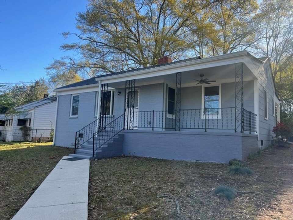 375 Price Ave in Athens, GA - Foto de edificio