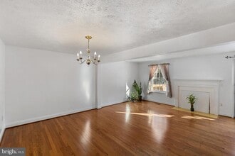 10877 Olde Woods Way in Columbia, MD - Building Photo - Building Photo