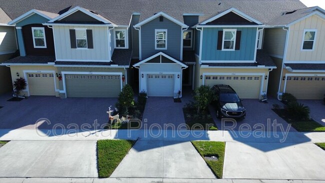 5782 Spotted Harrier Wy in Lithia, FL - Building Photo - Building Photo