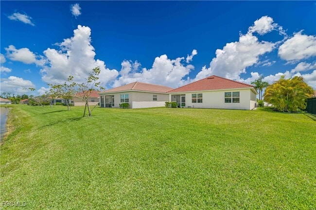 2985 Birchin Ln in Ft. Myers, FL - Building Photo - Building Photo