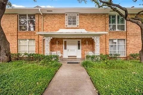 6060 Averill Way in Dallas, TX - Building Photo
