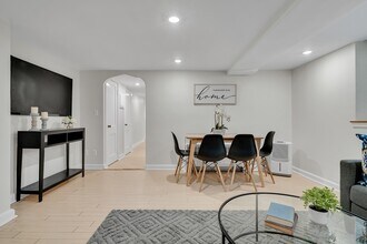 12 Shepard St in Cambridge, MA - Building Photo - Building Photo