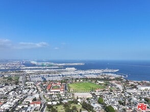 776 1/2 W 25th St in Los Angeles, CA - Building Photo - Building Photo