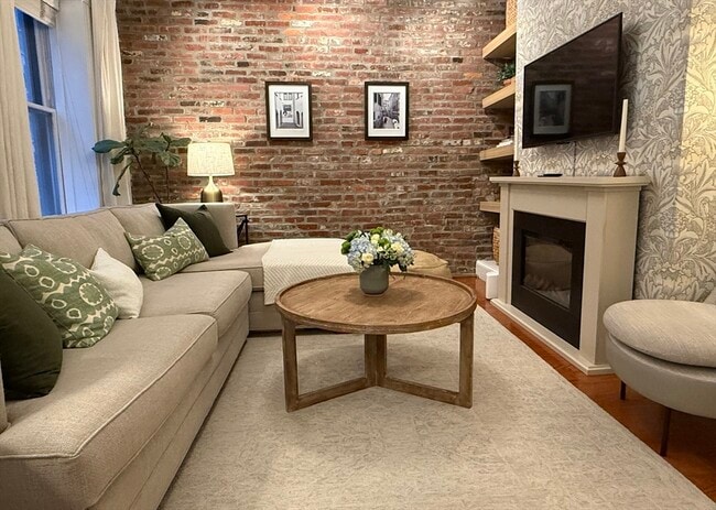 59 Myrtle St in Boston, MA - Building Photo - Building Photo