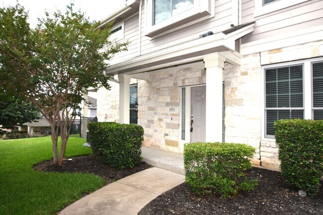 1900 Scofield Ridge Pkwy in Austin, TX - Building Photo - Building Photo