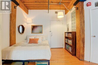 24 Noble St in Toronto, ON - Building Photo - Building Photo