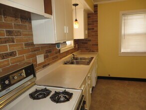 826 Nuttman Ave in Fort Wayne, IN - Building Photo - Building Photo