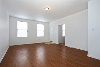 2606 Talbot Rd in Baltimore, MD - Building Photo - Interior Photo