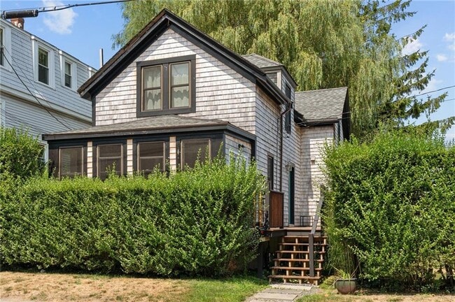 property at 75 Garfield St