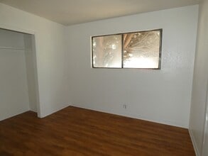 1034 Obispo St in Guadalupe, CA - Building Photo - Building Photo