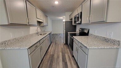 1101 Woodridge Dr in Lumberton, NC - Building Photo - Building Photo