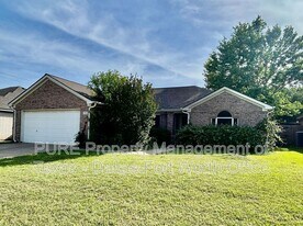1703 Country Crest Ln in Mansfield, TX - Building Photo