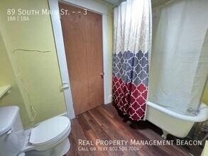 89 S Main St in Hartford, VT - Building Photo - Building Photo