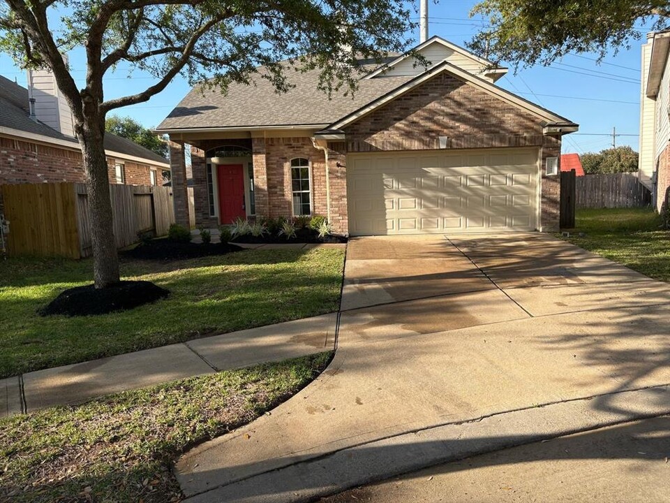 26306 Hartwill Dr in Katy, TX - Building Photo