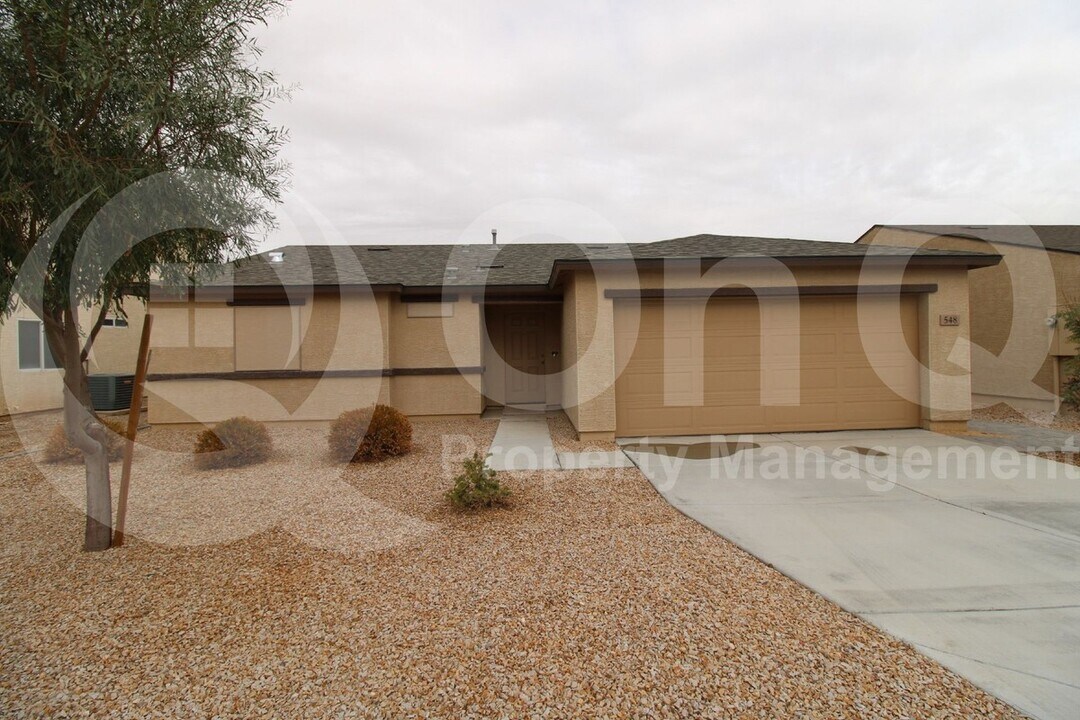 548 W 10th St in Florence, AZ - Building Photo
