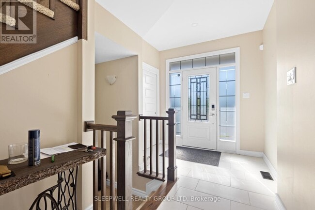 676 Eagle Crest Heights in Ottawa, ON - Building Photo - Building Photo