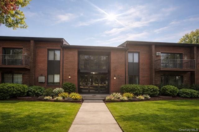 property at 12 Charles Ln