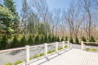 464 Three Mile Harbor Hog Creek Rd in East Hampton, NY - Building Photo - Building Photo