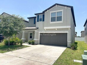 3721 Daisy Bloom Pl in Tampa, FL - Building Photo - Building Photo