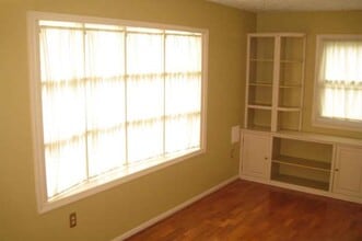 317 Ash Hollow Dr in Winchester, VA - Building Photo - Building Photo