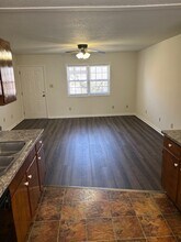 208 Maple St, Unit 208 MAPLE STREET in Statesville, NC - Foto de edificio - Building Photo