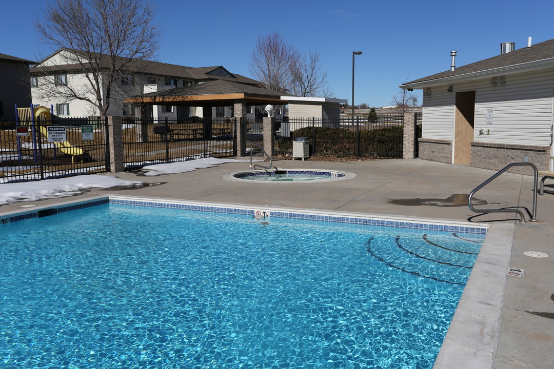 Crescent Cove Apartments in Evans, CO - Building Photo