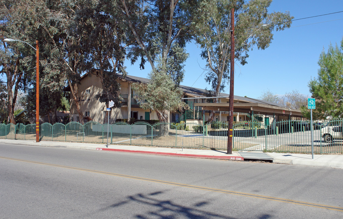 Echo Vista Apartments in Hemet, CA - Building Photo