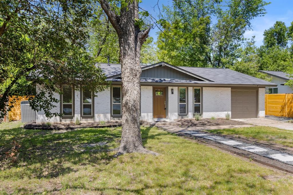 5512 Gloucester Ln in Austin, TX - Building Photo